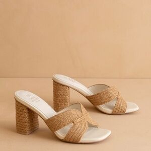 Santiago Raffia Heels